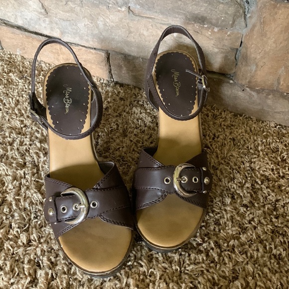 Miss Bison Shakira Coffee Heels 10B - Picture 2 of 4